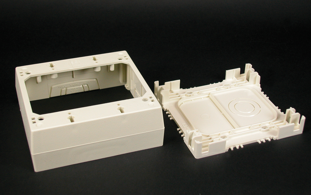 Image of Wiremold 2348-2-WH