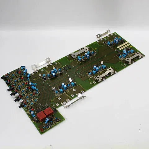 Siemens 6SE70 6SE7031-7HG84-1JC1