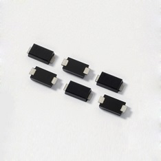 Image of Littelfuse SMA6L15A