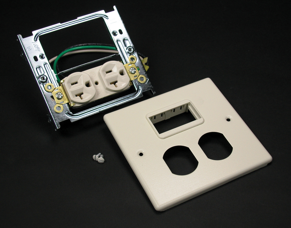 Image of Wiremold G4047WS